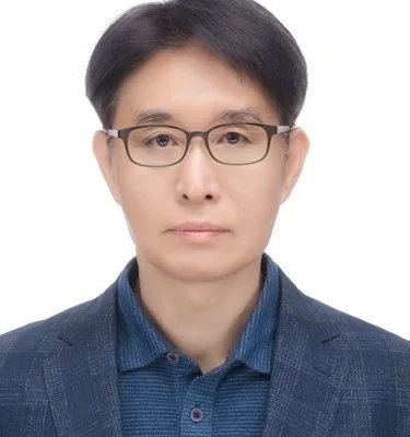 김용은